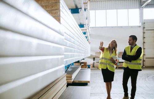 包吃住的工廠福利 住宿與餐飲服務(wù)的雙面解讀